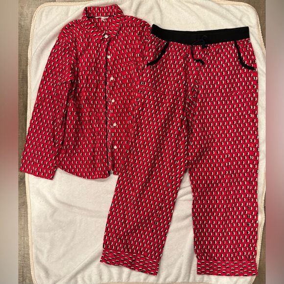 Victoria’s Secret Red and Black Penguin Pajama Set Size Small - Picture 1 of 10